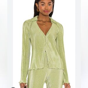 Song of style Mara top